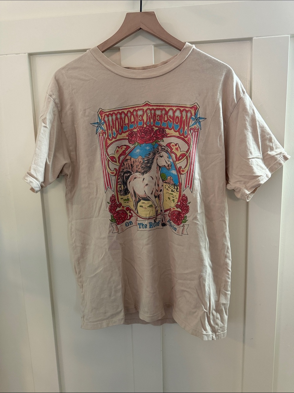 Daydreamer Graphic Tee Willie Nelson